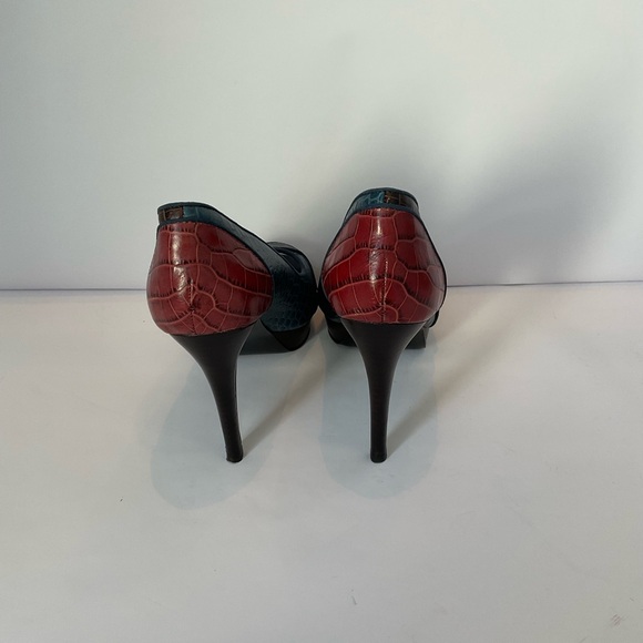 Nine West Coconuto Teal and Red Peep Toe Heels - Picture 5 of 7